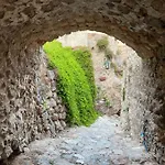 Vecchia Casa Kamara *