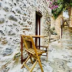 Vecchia Casa Kamara