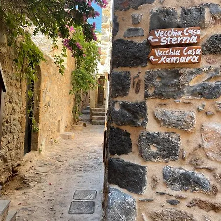 Vecchia Casa Kamara *